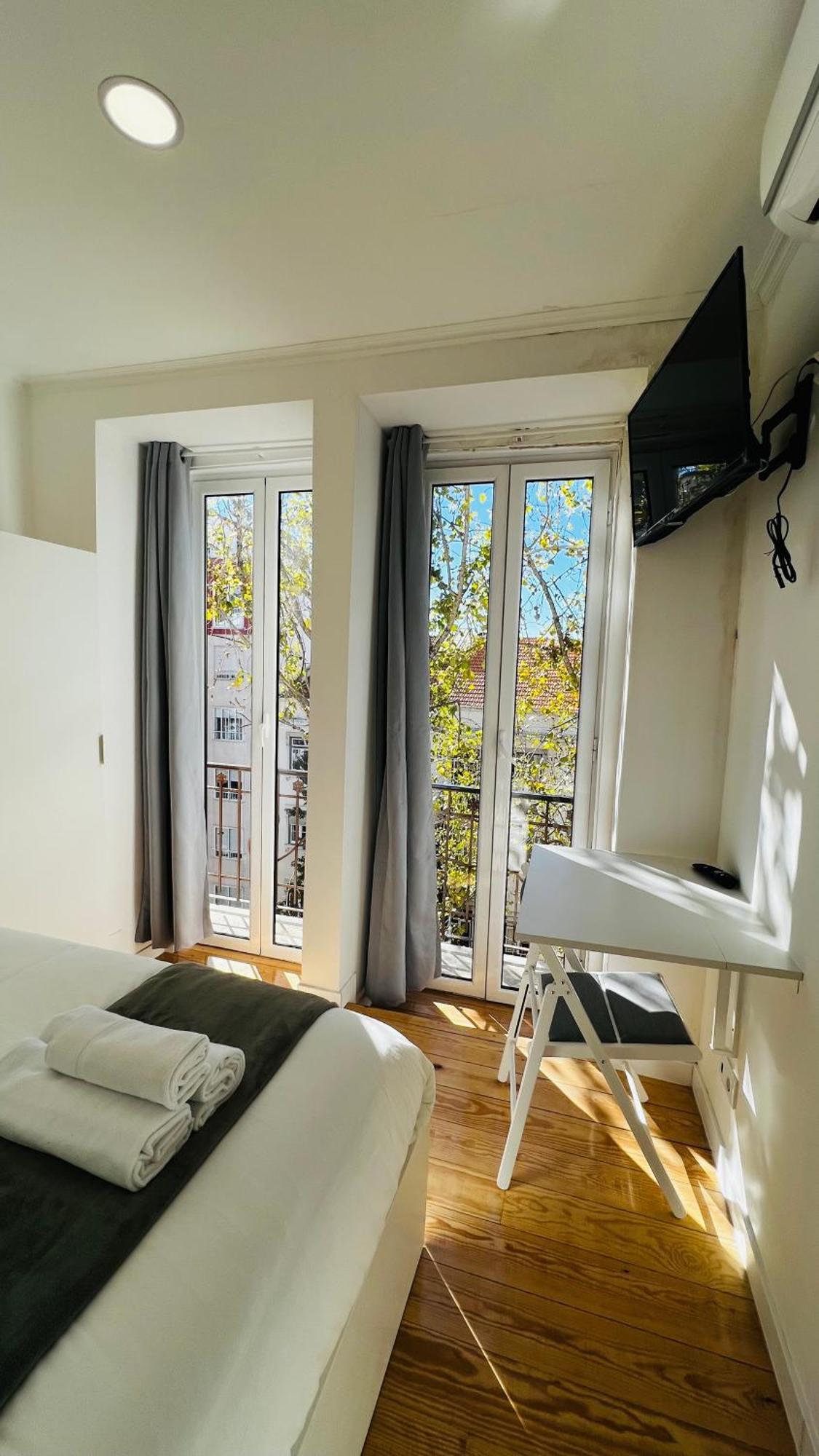 Suites Luciano Cordeiro Lissabon Exterior foto